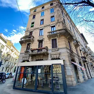 https://townhouse-suite.italymilanhotels.net